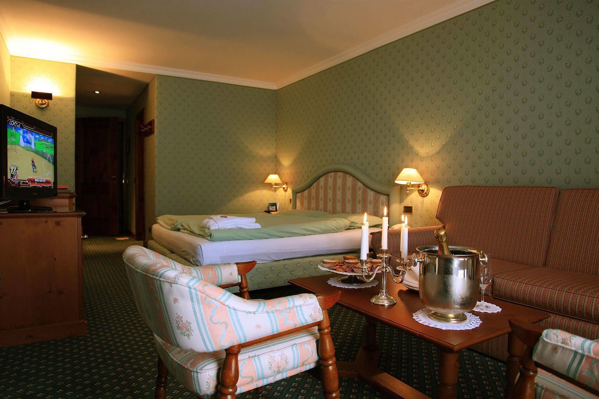 סלבה די ואל גרדנה Hotel Sochers Club מראה חיצוני תמונה